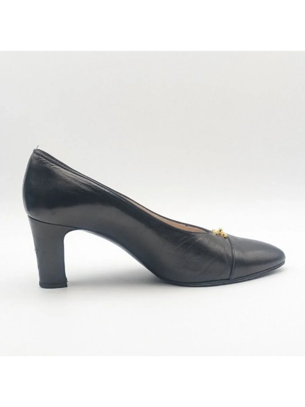 Chanel CC Logo Turnlock Pumps Black Leather Heels Shoes